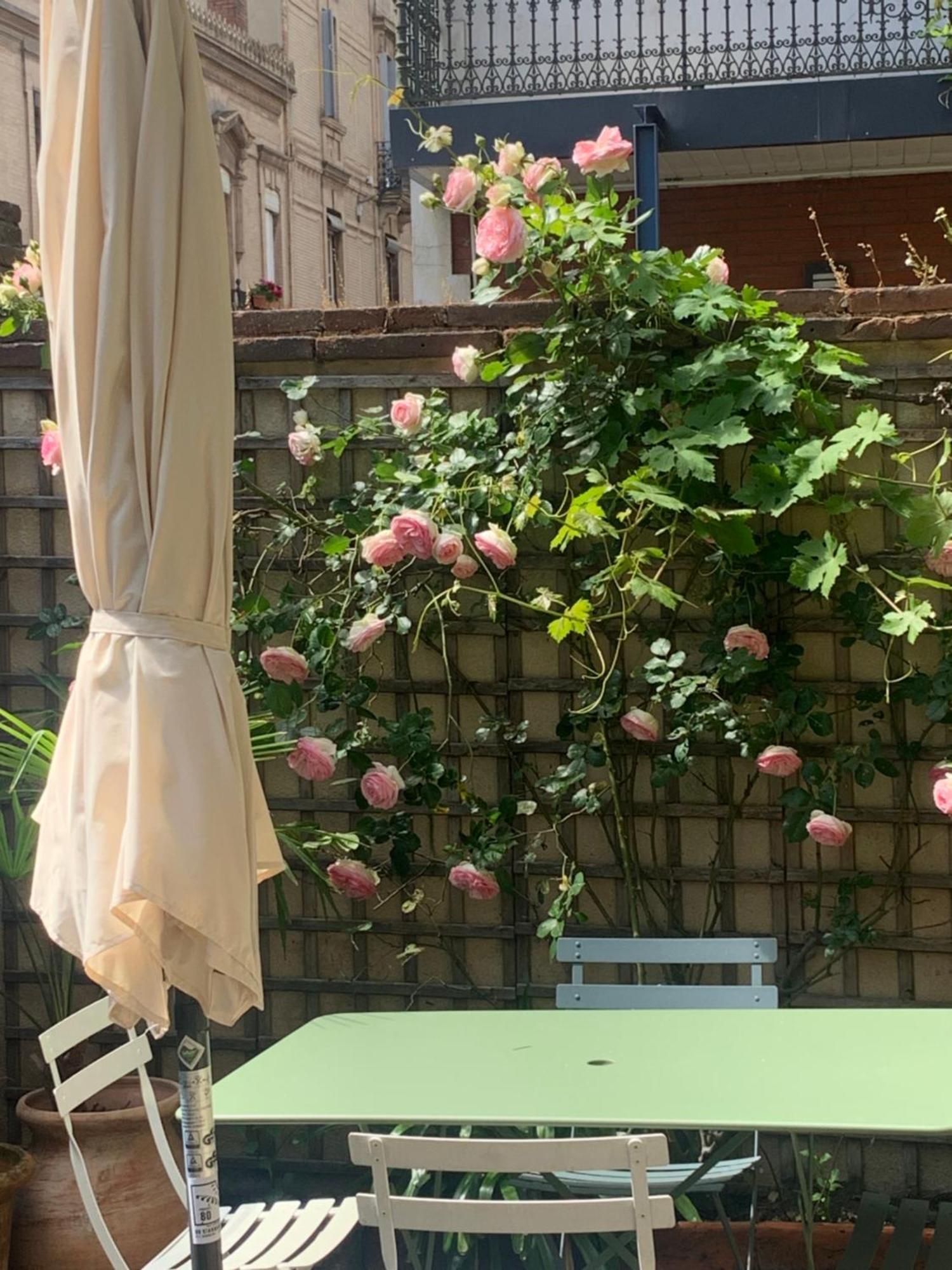 Les Loges Des Chalets Toulouse Buitenkant foto